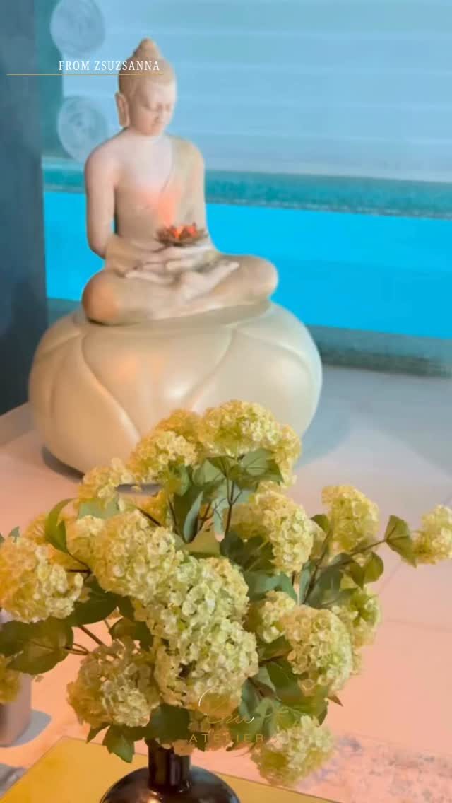 Instagram post from zsuatelier. This post is in position 1.